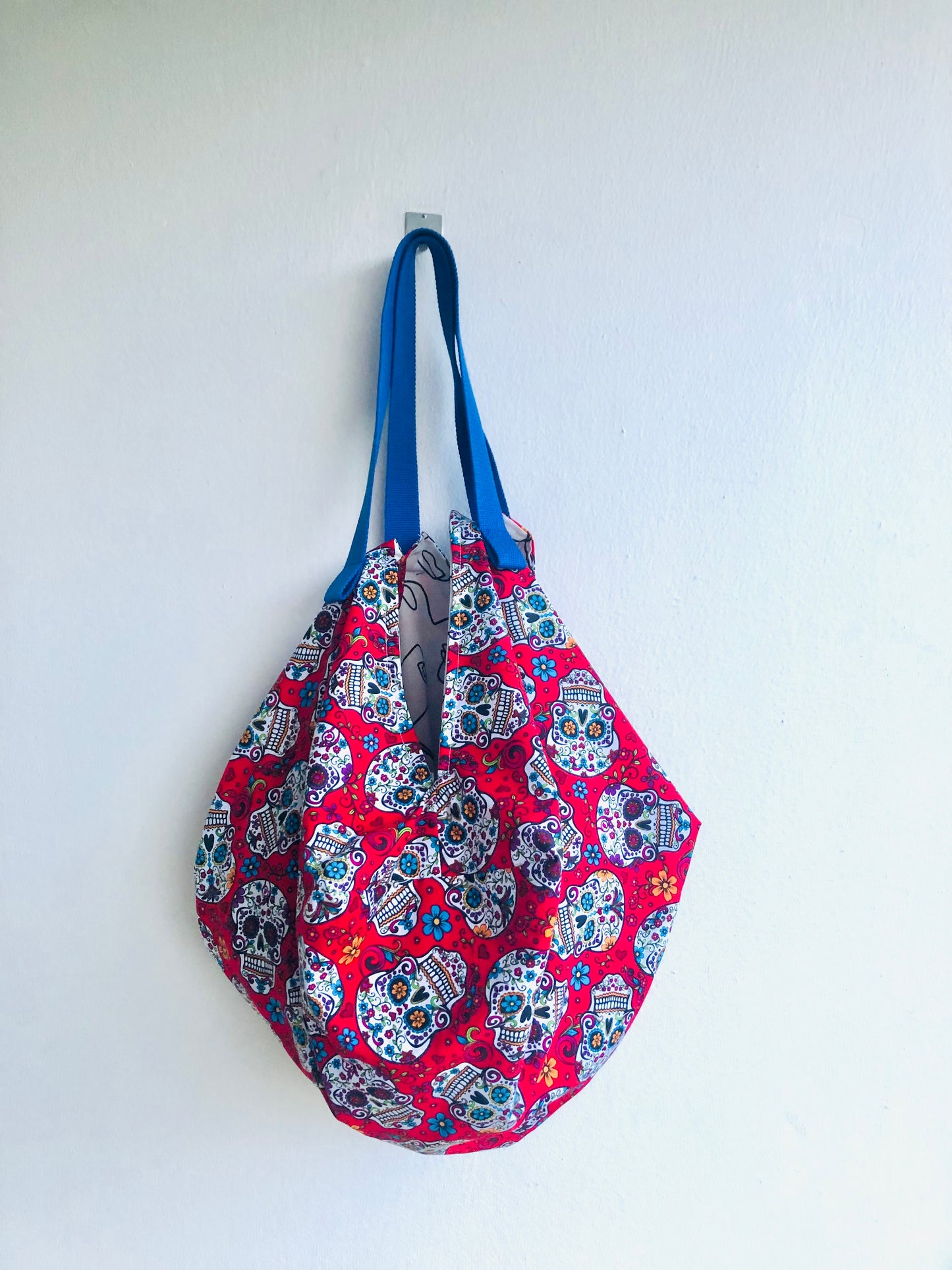 Origami sac bag , colorful reversible fabric bag , eco friendly shoulder shopping bag | Dia de los muertos