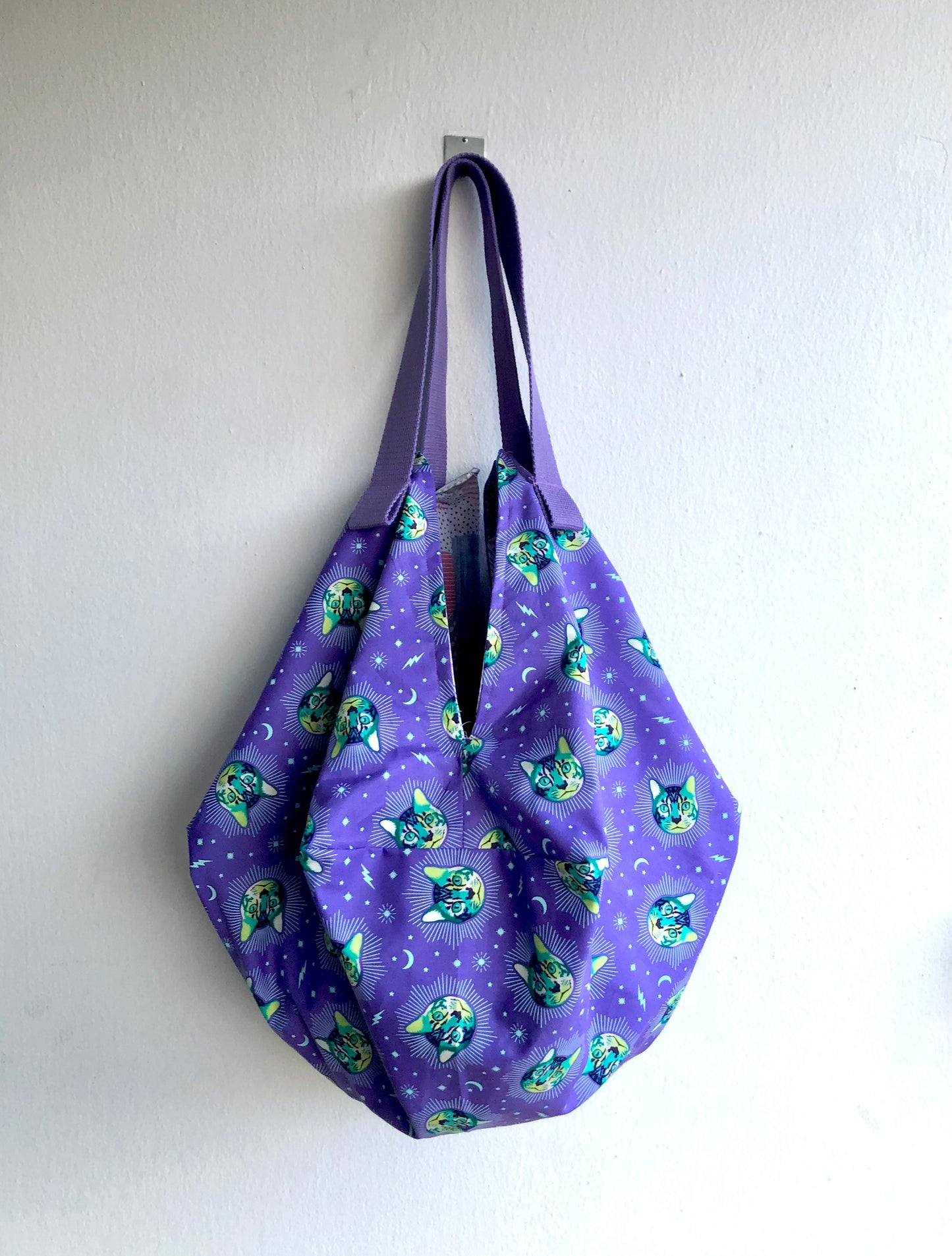 Origami sac bag , shoulder fabric bag , reversible tote bag | Cats , galaxies , and stars