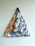 Origami bento bag , shoulder fabric tote , eco friendly triangle bag | Travelling back to Japan