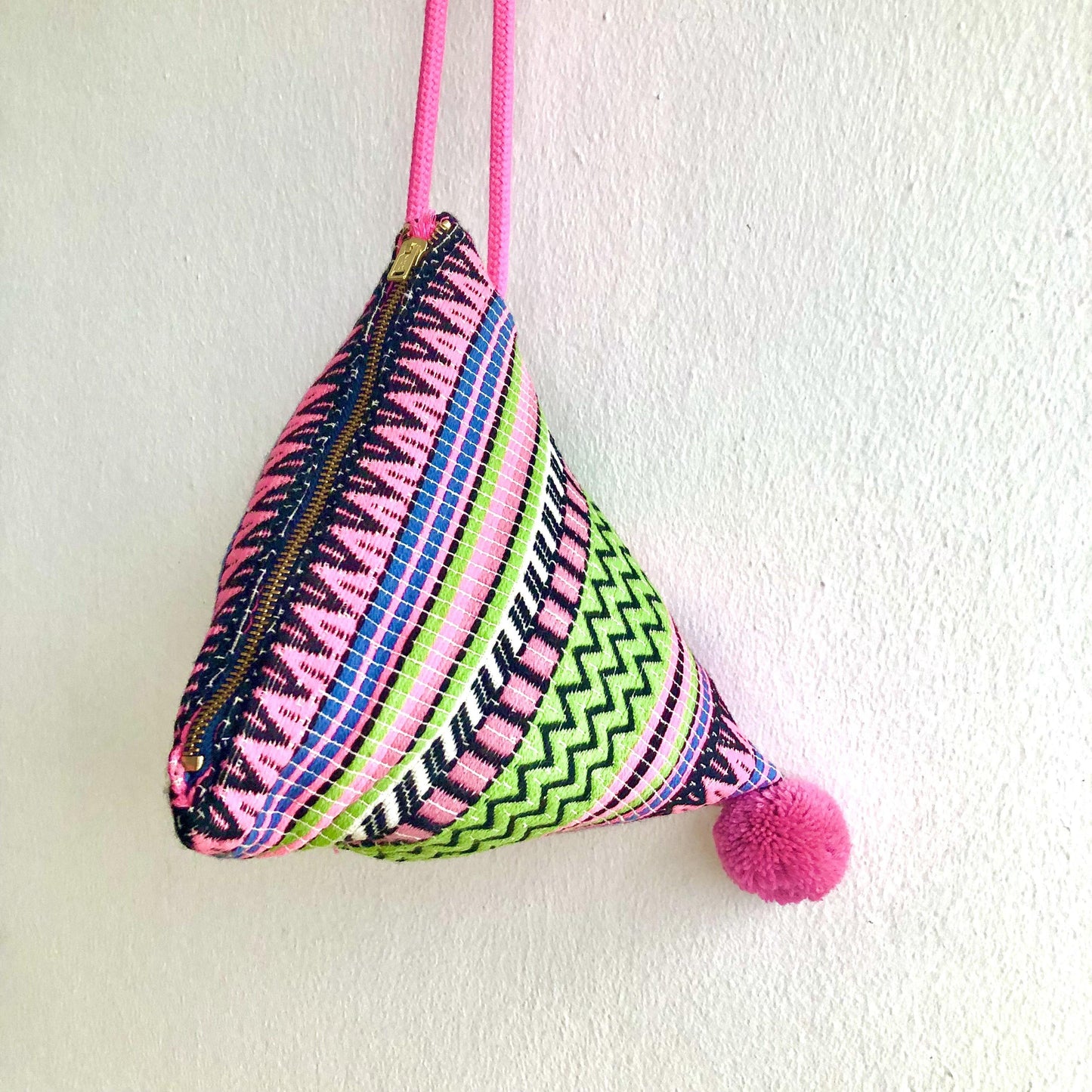 Origami dumpling small triangle bag , shoulder fabric bag, eco friendly summer bag | Ibiza - Jiakuma