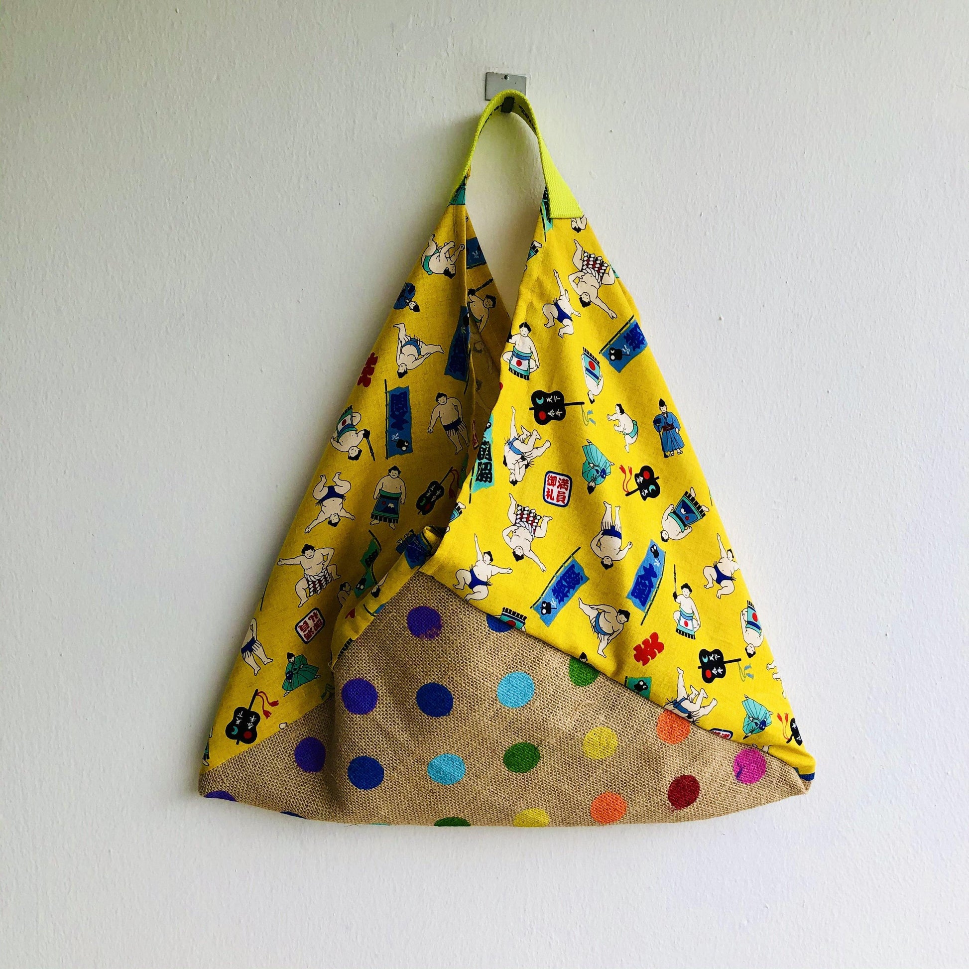 Tote triangle bag , origami bento bag , polka dots colorful jute shoulder bag | Sumo fighters & polka dots - Jiakuma