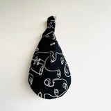 Origami wrist bag , small Japanese inspired knot bag , reversible fabric lunch bag | Black & white