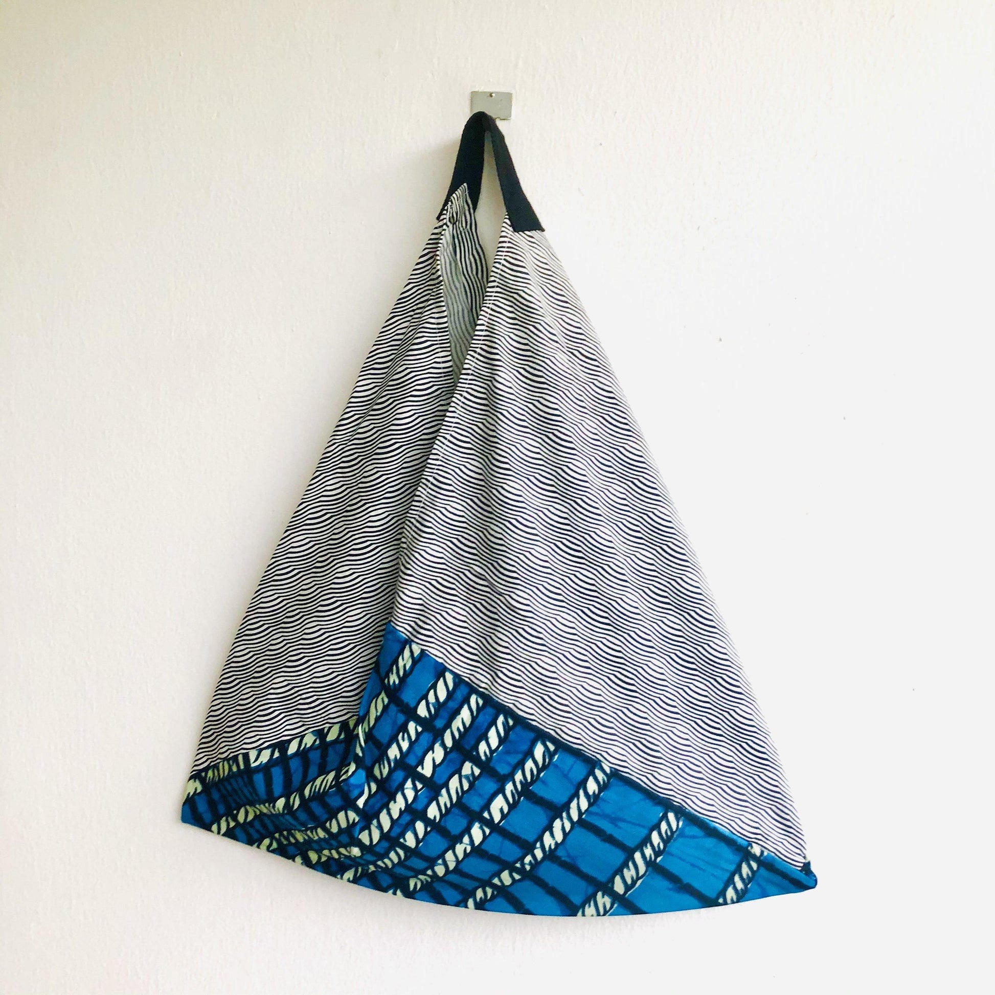 Origami bento bag , African eco friendly fabric bag , tote shopping triangle bag | Infinite Africa - Jiakuma