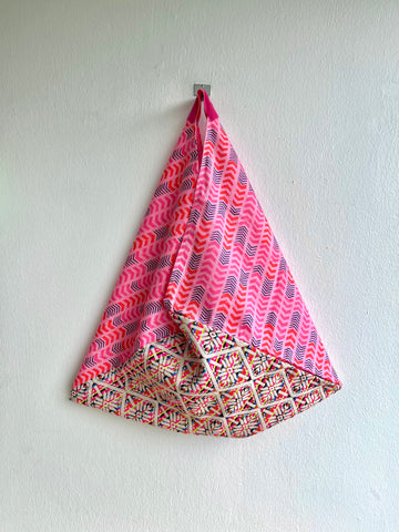 Tote bento bag , triangle fabric Japanese inspired bag | Pink boho