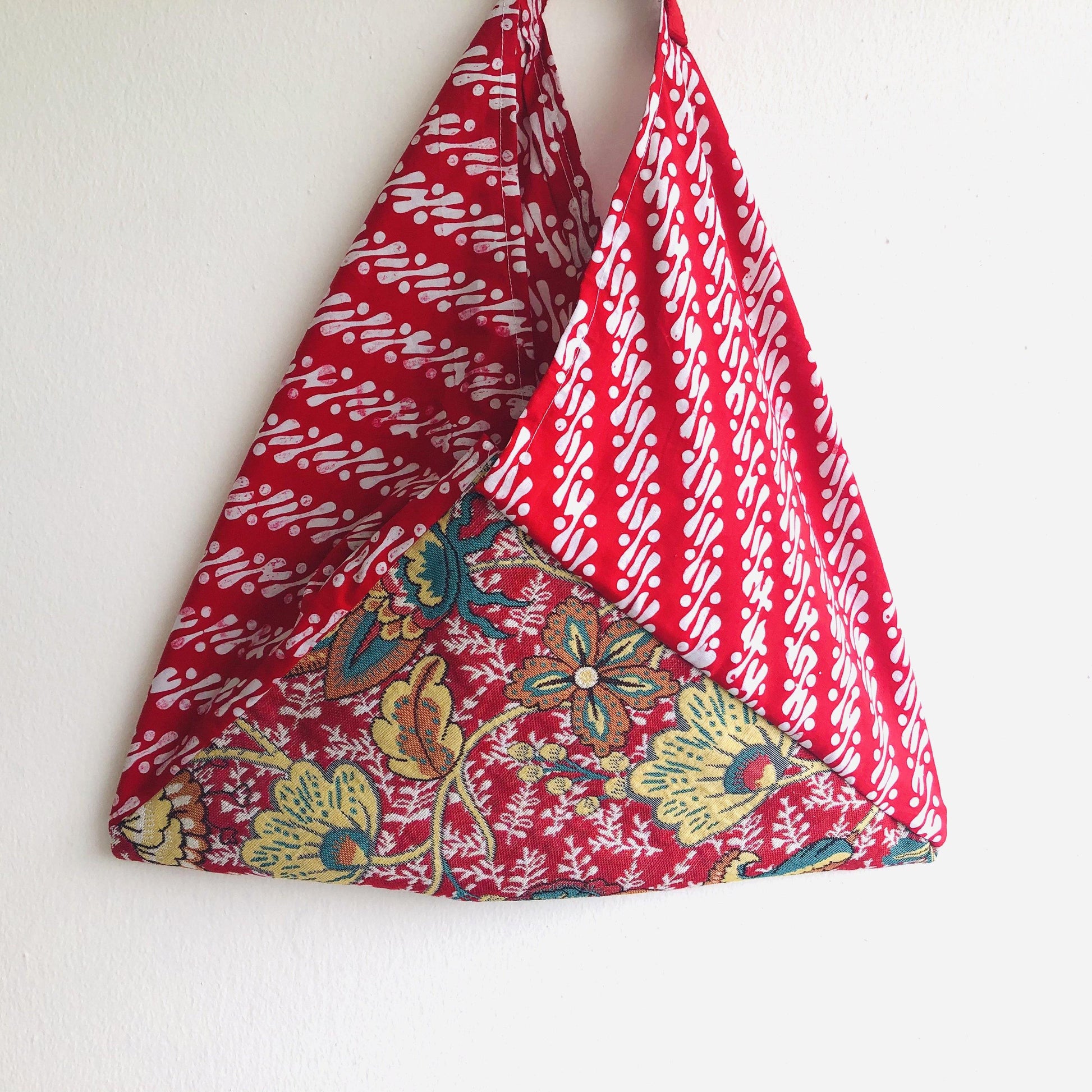 Red shoulder tote bag , handmade origami bento bag , eco shopping bag | Red tropical garden & block print - Jiakuma