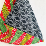Origami bento bag , triangle tote eco friendly bag , African fabric bag | Japanese stars & Africa - Jiakuma