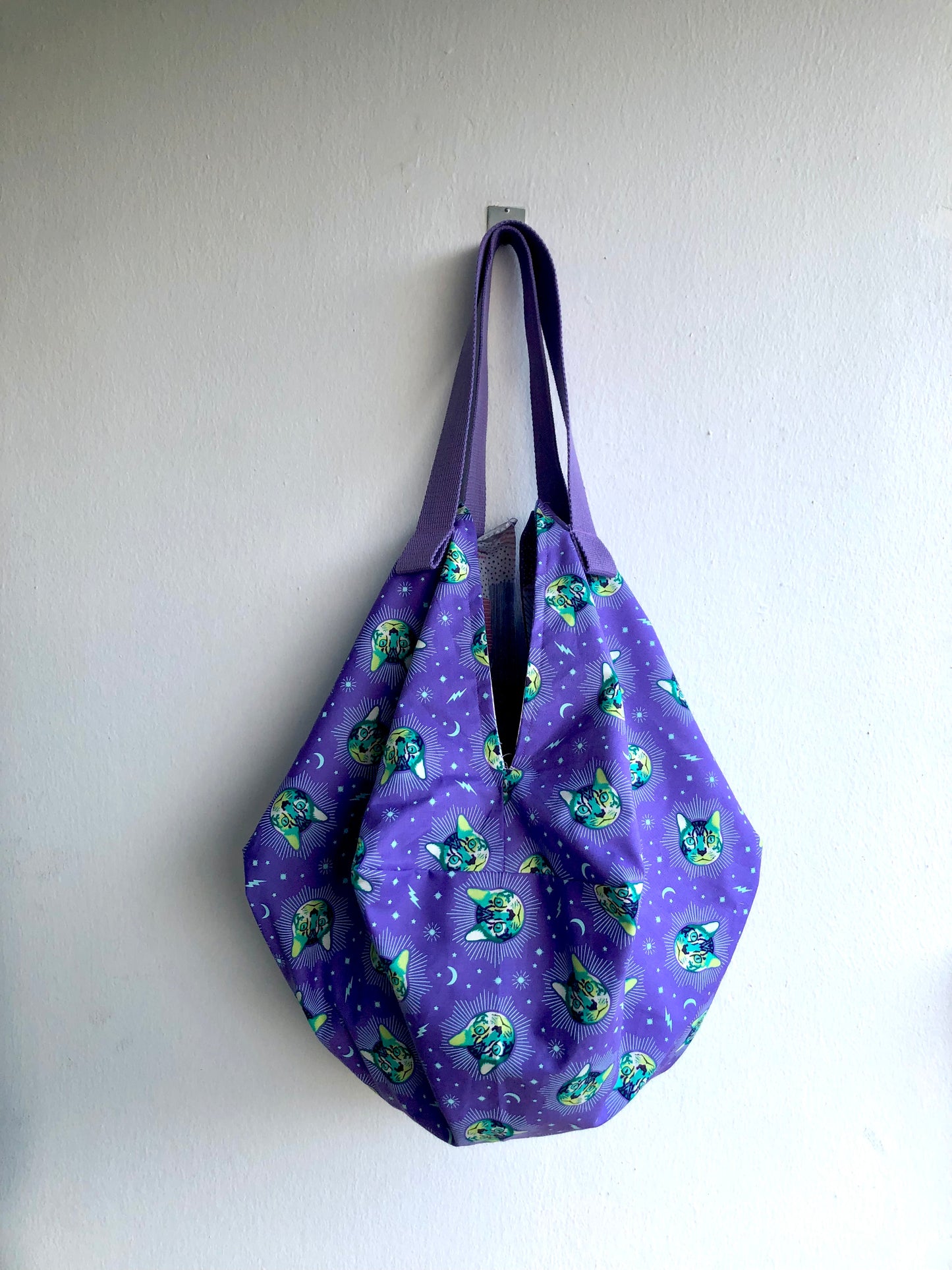 Origami sac bag , shoulder fabric bag , reversible tote bag | Cats , galaxies , and stars