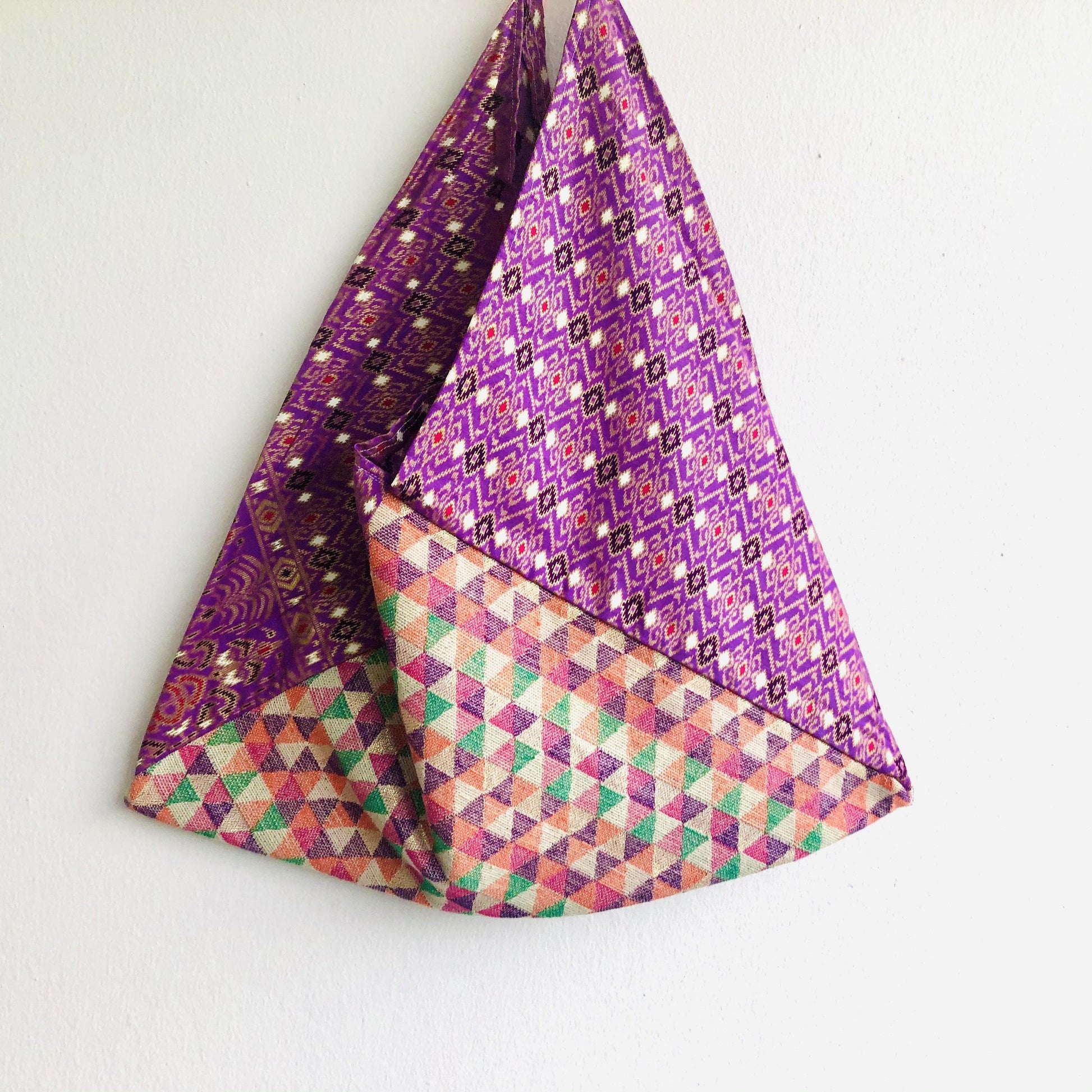 Shoulder bento bag , origami tote bag , eco friendly triangle bag | Bangkok - Jiakuma