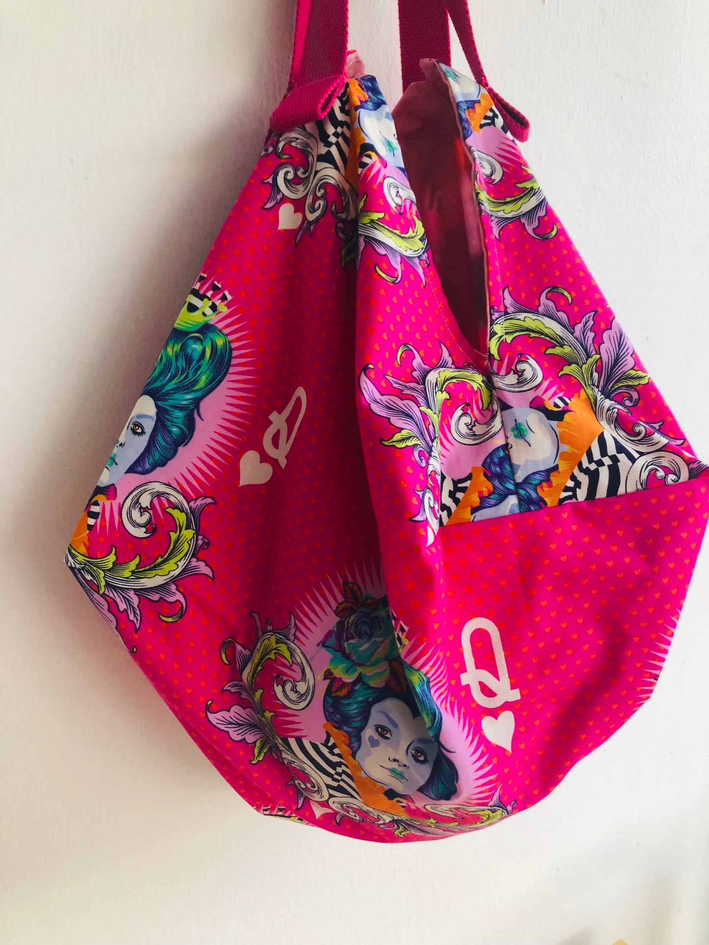 Bolso origami, bolso reversible de tela, bolso de inspiración japonesa | La reina de corazones preparándose para la hora del té