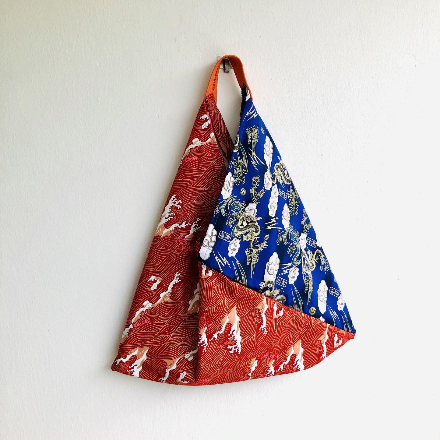 Origami shoulder bag , tote bento bag , colorful cool fabric bag | Red and blue lucky dragon - Jiakuma