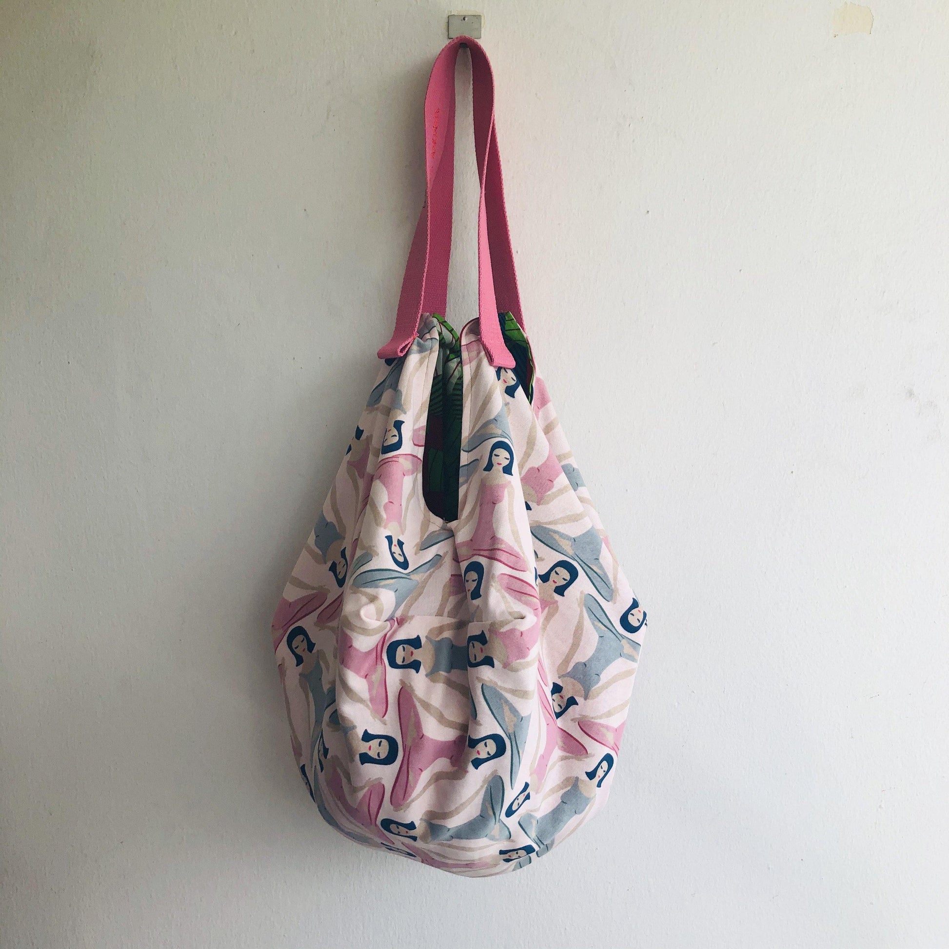 Octagonal sac shoulder bag, origami Japanese inspired yoga bag | Grace - Jiakuma