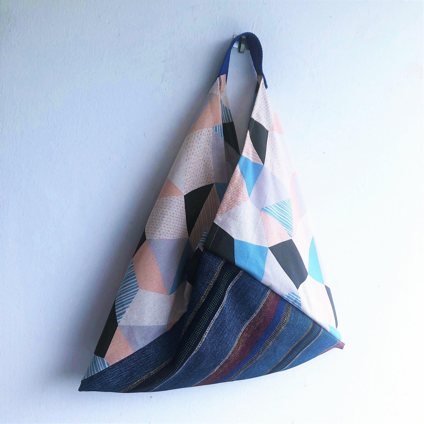 Shoulder eco friendly bag, bento origami Japanese fabric bag | Japanese geometries & Korean print - Jiakuma