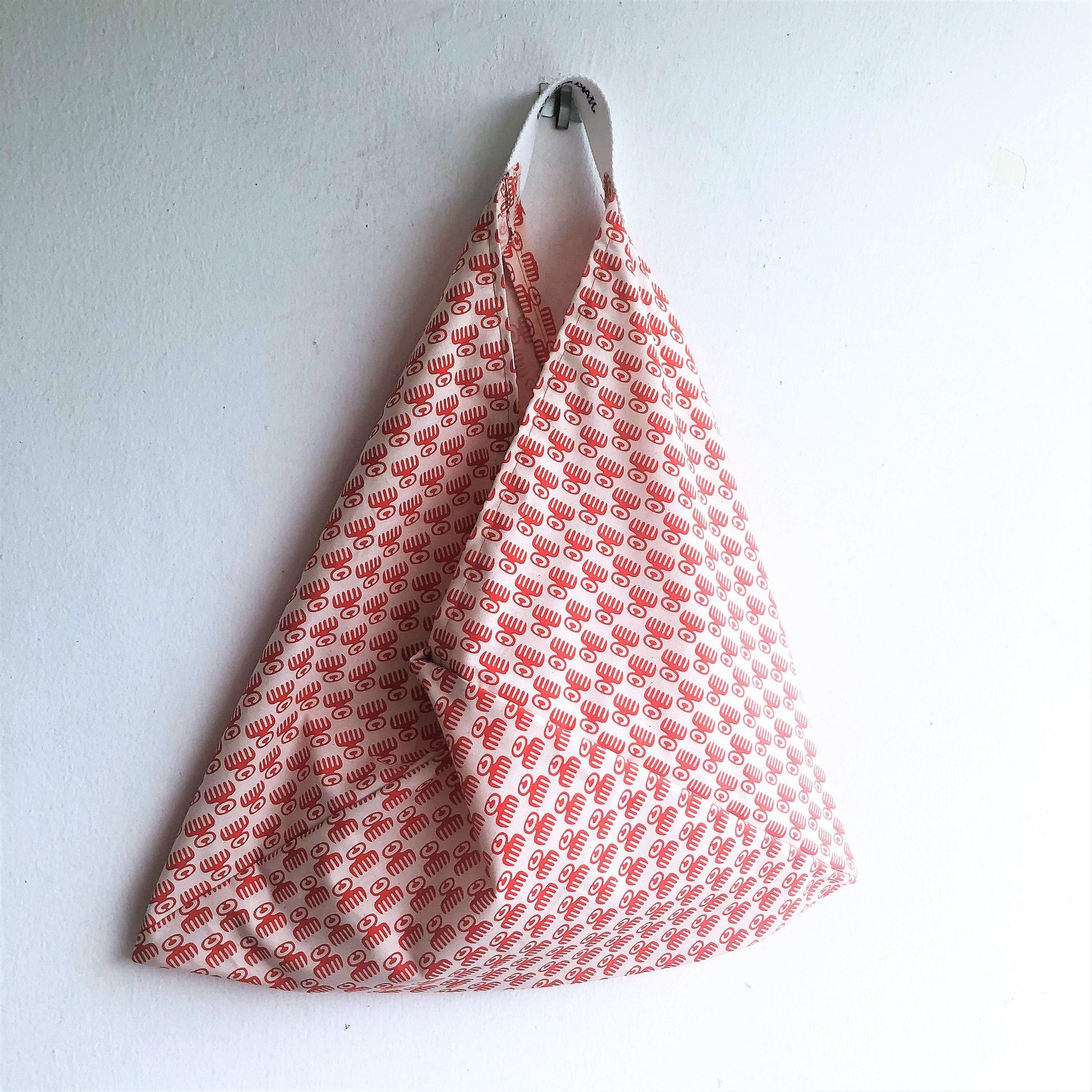 Origami bento shoulder bag, ooak eco friendly triangle tote bag |  Cute Humanoid - Jiakuma