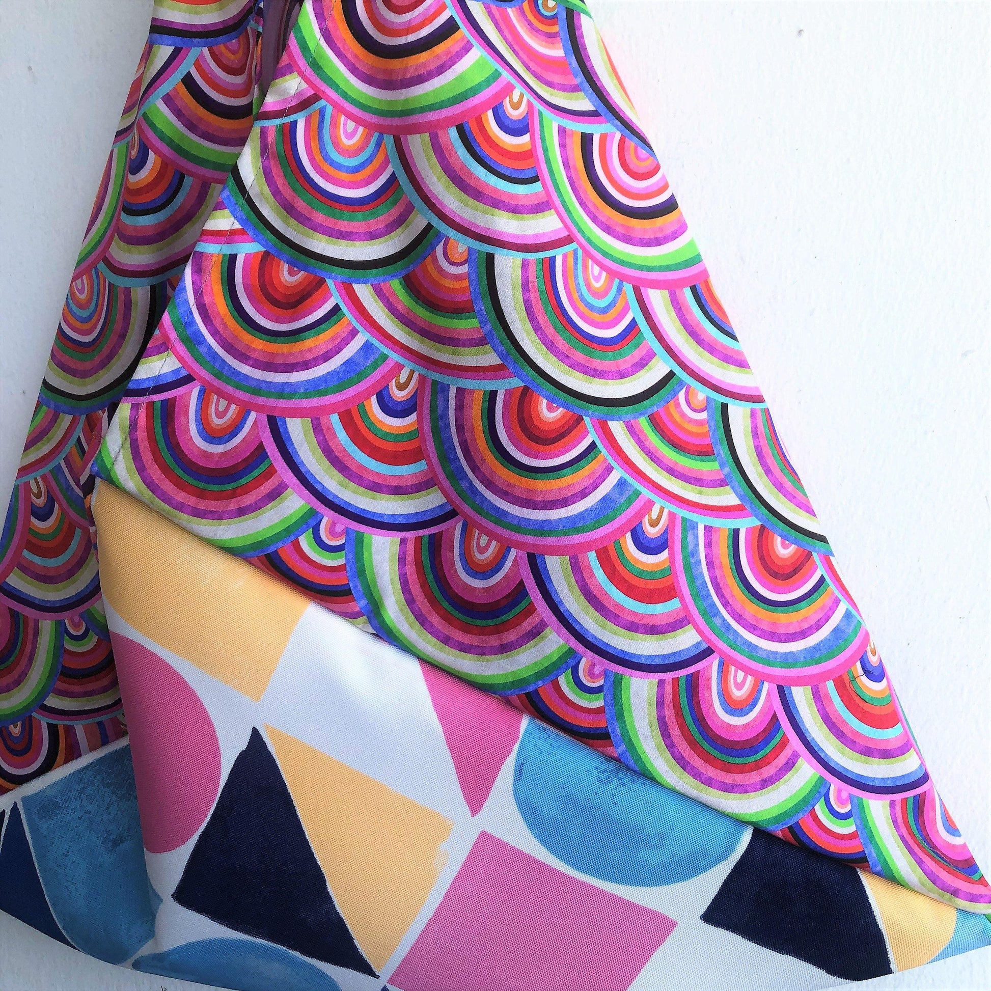 Colorful summer bento bag, origami ooak handmade eco bag, triangle totebag | Colores - Jiakuma