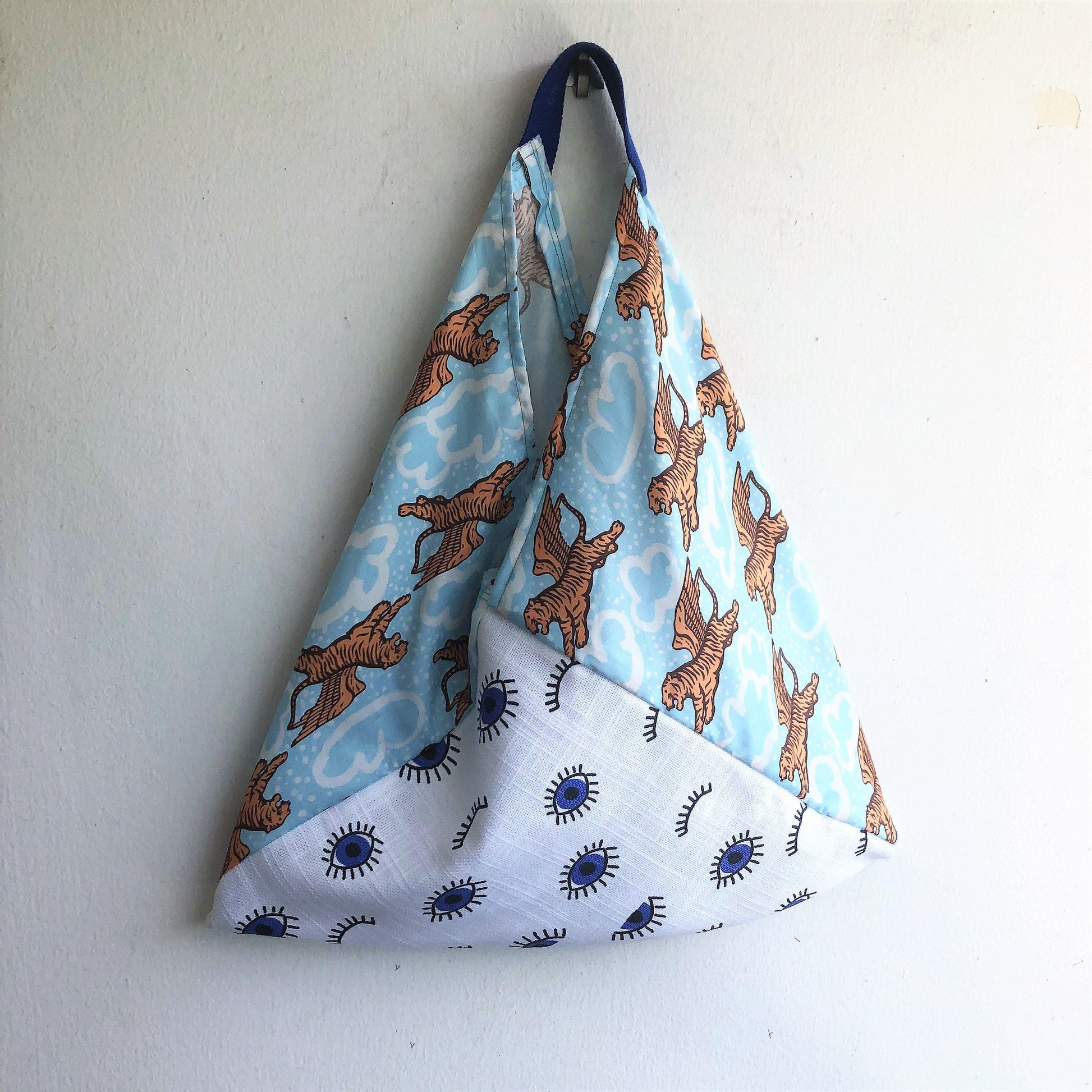 Bento summer bag, origami shoulder bag, one of a king tiger print eco bag | The eye of the flying tiger - Jiakuma