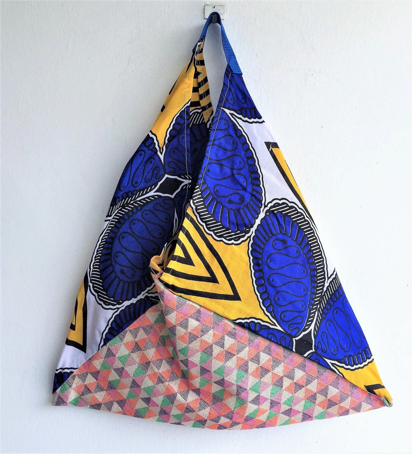 Colorful and original African shopping market bag | Blue & Yellow - jiakuma.myshopify.com