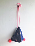 Cool and colorful summer shoulder triangle origami bag | Moscas - Jiakuma