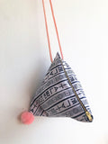 Triangle small origami shoulder bag | Korean hope - Jiakuma