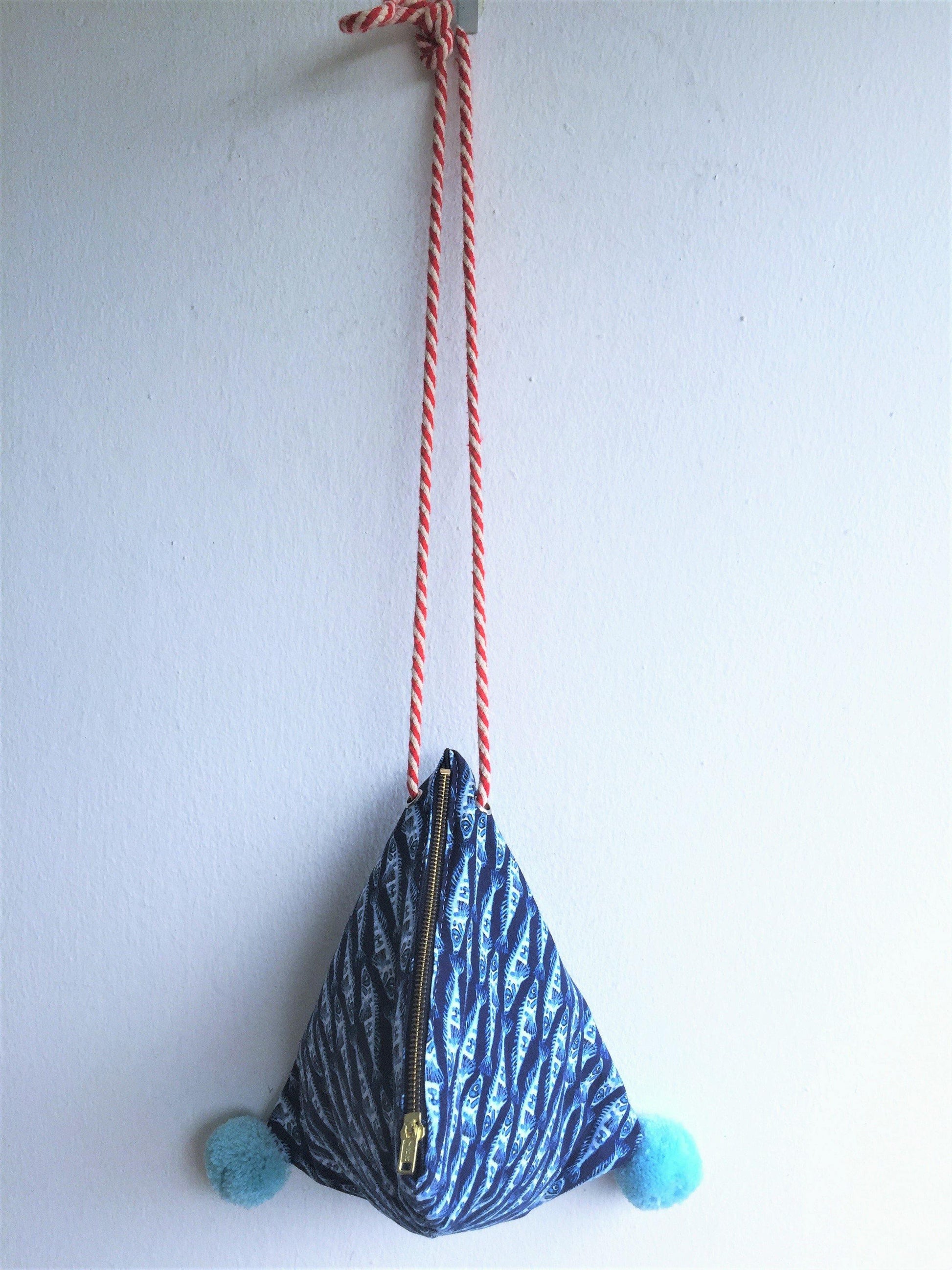 Original small geometric shape shoulder bag | Sardinas dumpling bag - jiakuma.myshopify.com