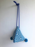 Original and colorful eco friendly small weekend origami shoulder bag | Oceano Pacifico - Jiakuma
