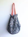 Shoulder Japanese inspired geometric sac origami bag, reversible bag | Flowers of Asia & Africa - Jiakuma