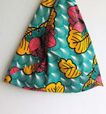 Origami bento bag, tropical print tote bag, triangle shopping eco bag | Tropical lotus - Jiakuma